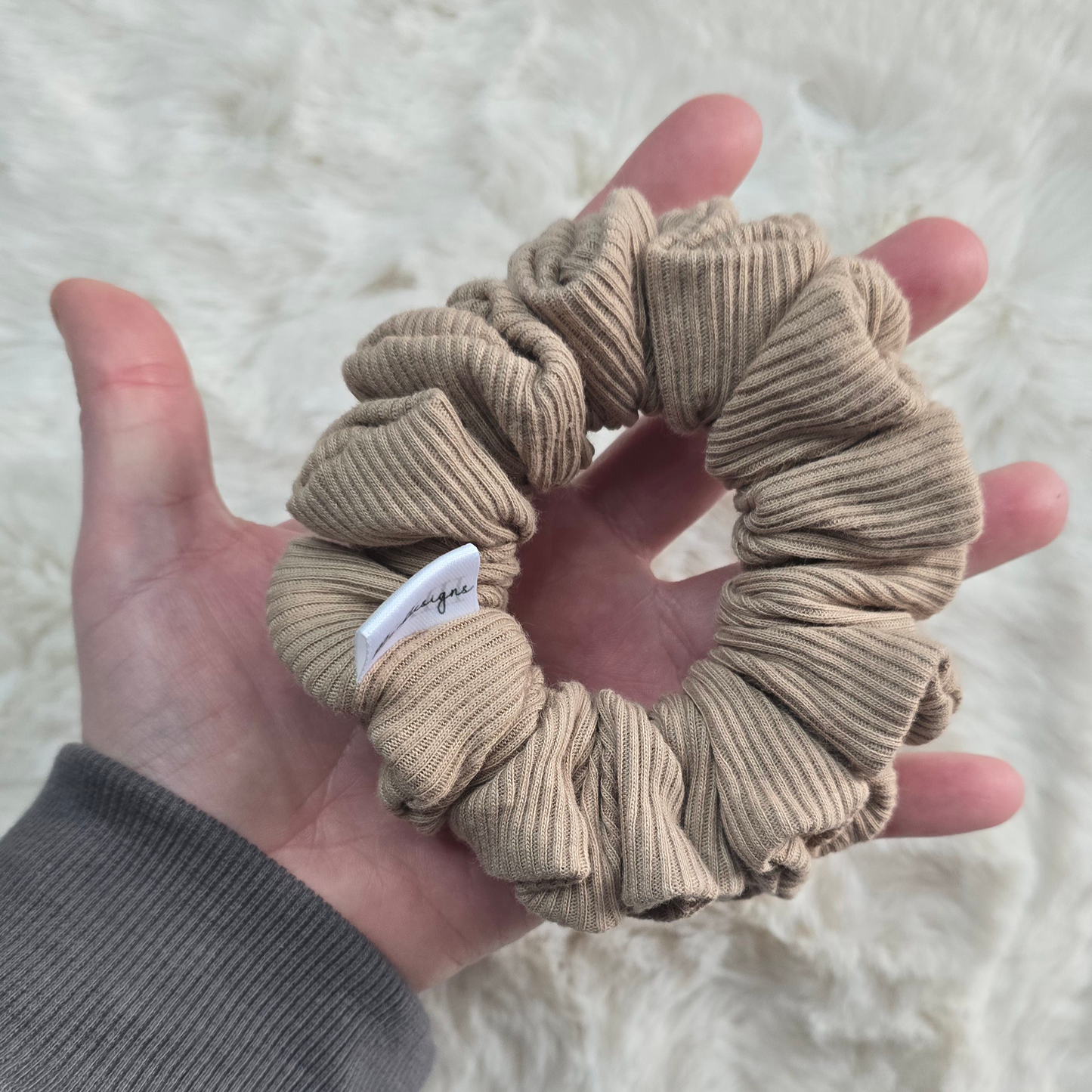 Beige Ribbed Jersey scrunchie, Original Fluffy