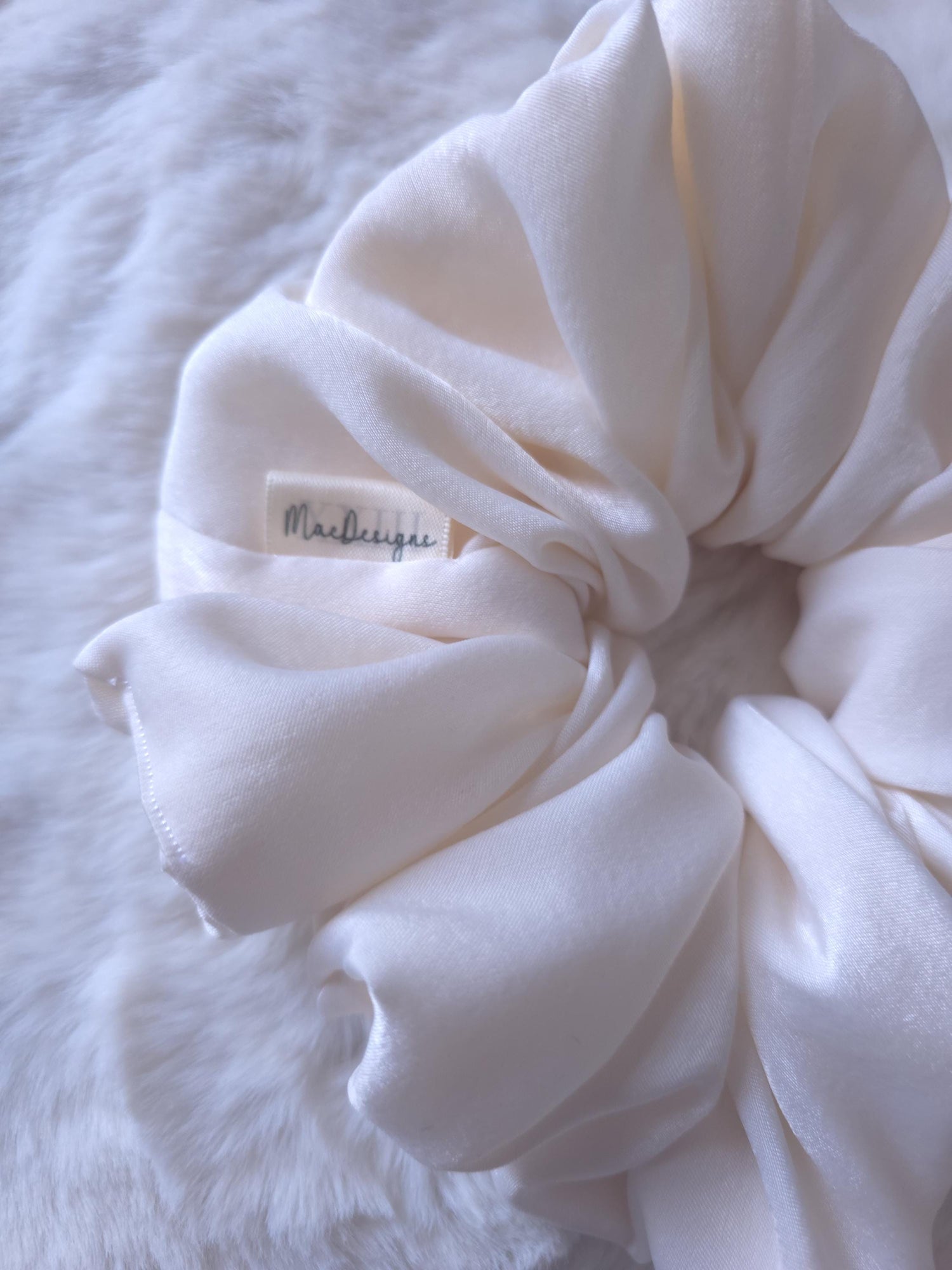 White & Cream Scrunchies